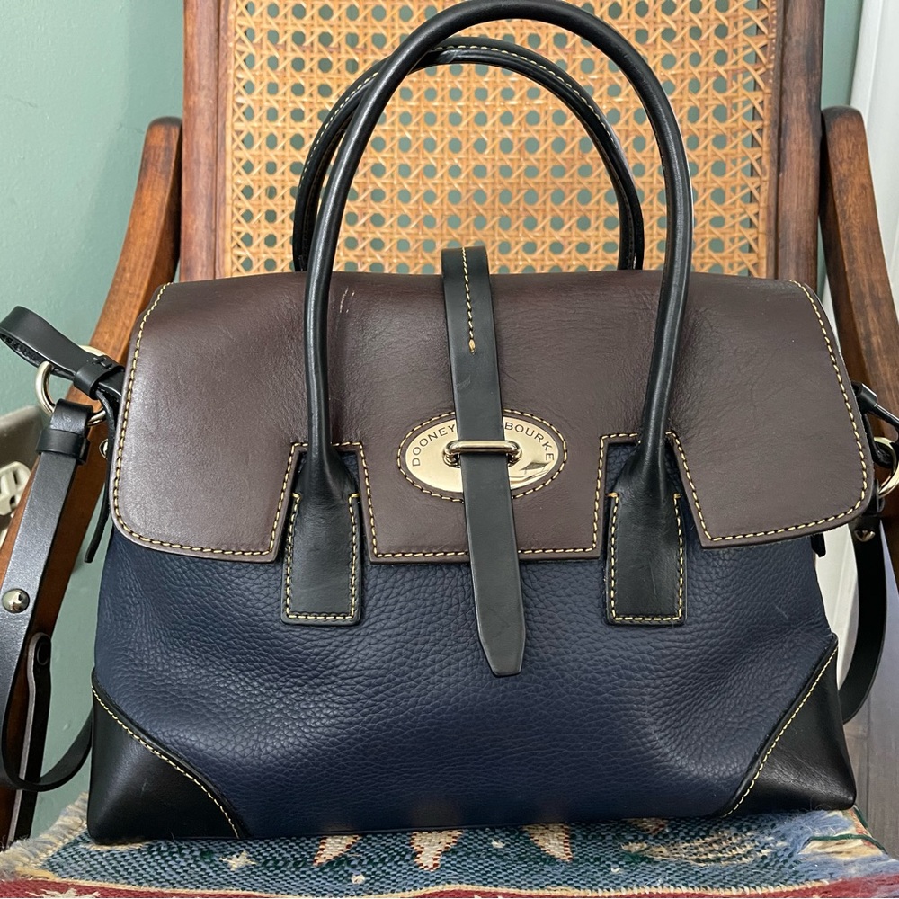 Beautiful Midnight Blue Dooney and Bourke Elisa Handbag